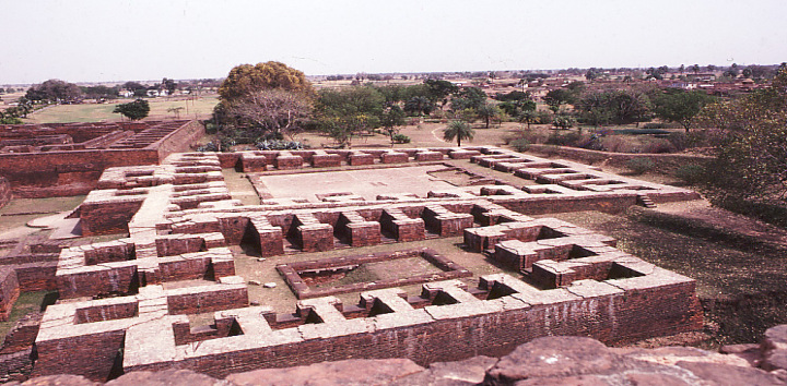 L'université bouddhiste de Nalanda, Bihar, Inde 0140-110