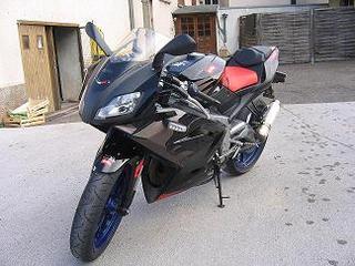 125 aprilia rs Aprili10