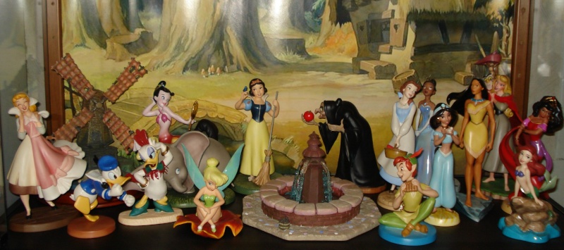 Walt Disney Classics Collection - Enesco (depuis 1992) - Page 38 Vitrin13