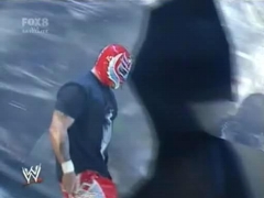 Match: Randy Orton Vs Rey Mysterio Rey_ge11