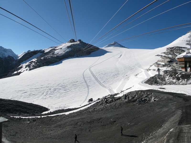 Neige et ski à l'étranger - Page 2 Rv74m910