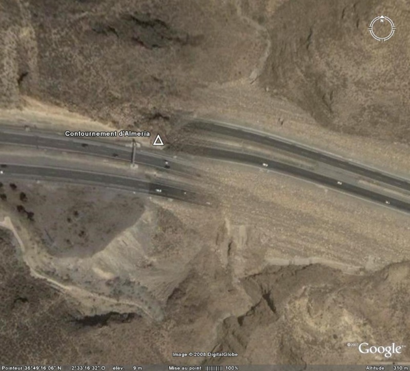 Bugs, collages, défauts, erreurs dans Google Earth [Data Problems Compendium v 1110] Almeri10