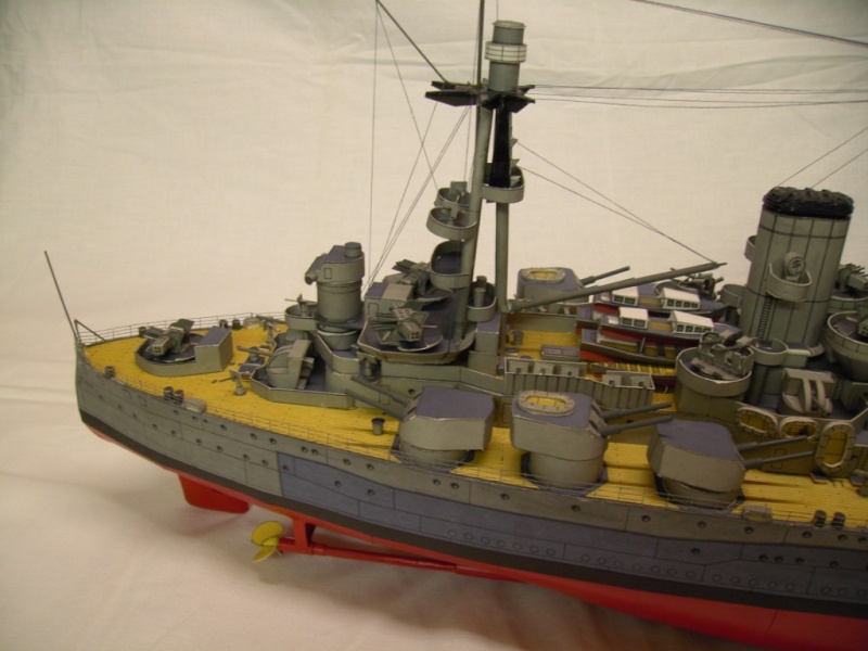 HMS Nelson 1:200 von Model CARD Pict0311