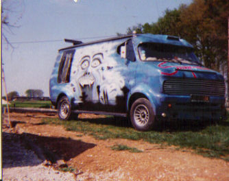 TAZ VAN F10