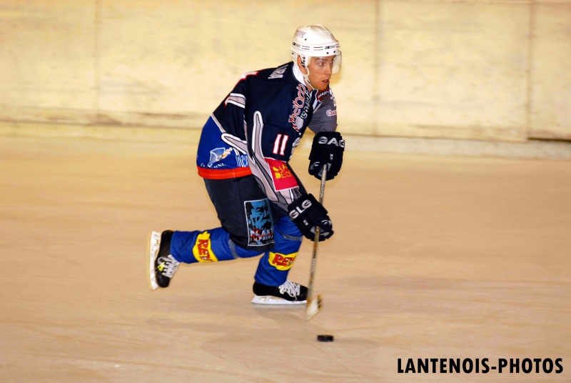 HOCKEY SUR GLACE 310