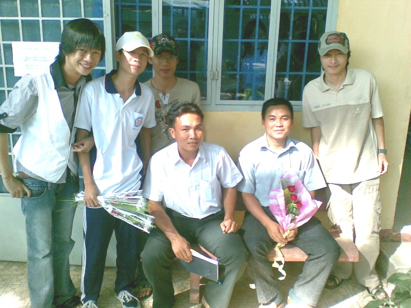 Chùm ảnh ngày "Nhà giáo Việt Nam 20/11/2007" Thay_t12