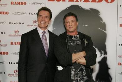 STALLONE et les stars. - Page 13 410