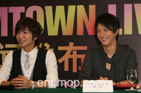 [pics]2008 SM TOWN Press Con In Shanghai Town_115