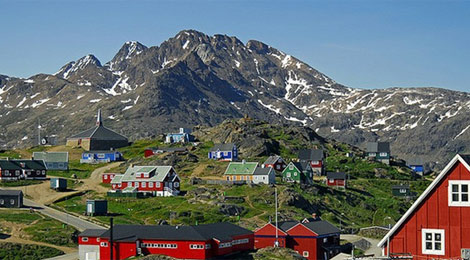 المسلم الوحيد في "غرينلاند" يصوم 21 ساعة Green_10