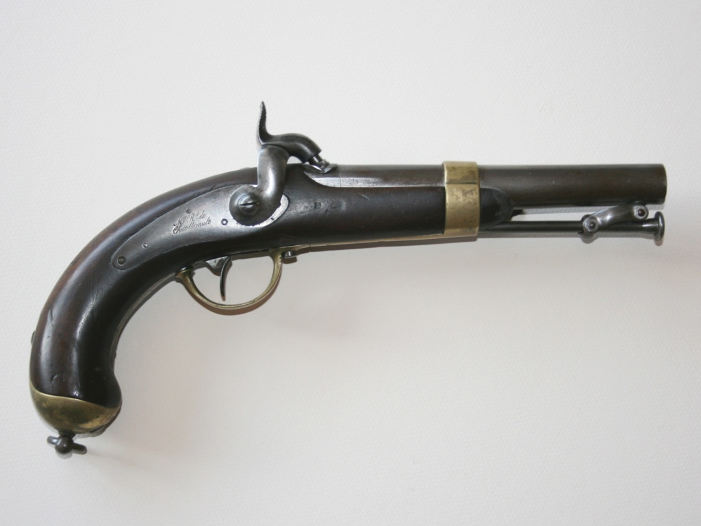 Pistolet gendarmerie 1842 Img_3010