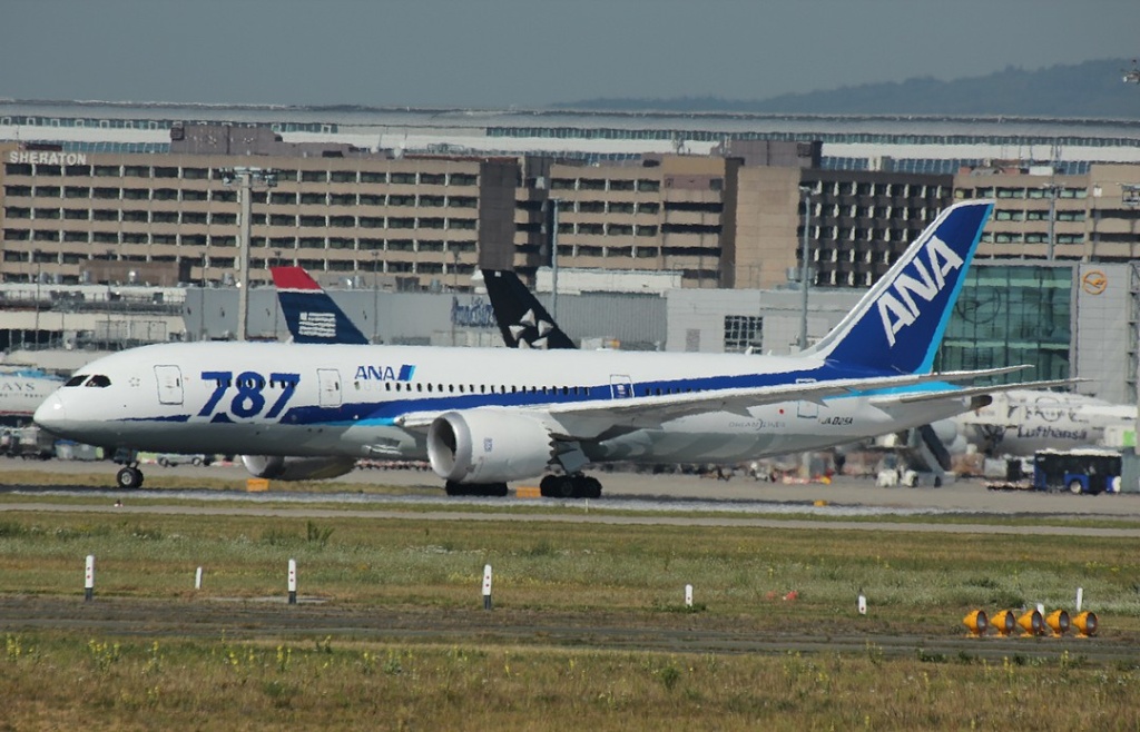 frankfurt airport ( eddf ) vendredi  07 - 09 - 2012  05510