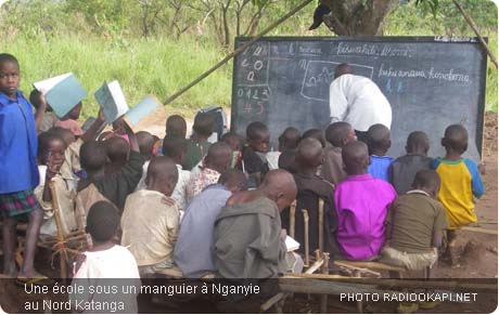 L'ENSEIGNEMENT ET LES REALITES DU PAYS Ecole11