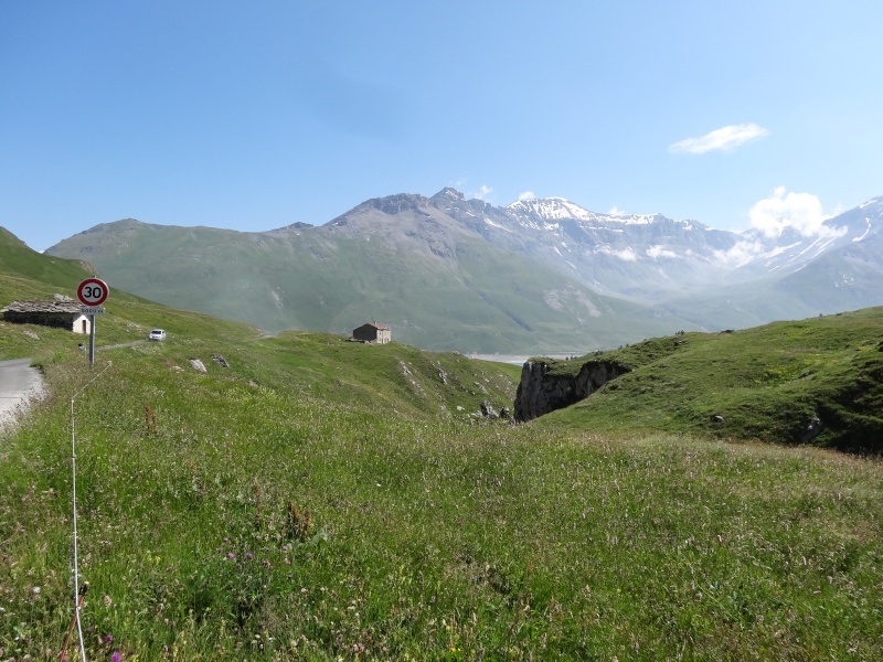 Fort du Mont Froid depuis la route du Petit Mont Cenis Dsc00713