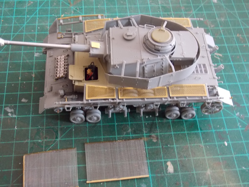 PANZER IV auf J 1/35 de chez DRAGON  - Page 2 Pz_iv_41