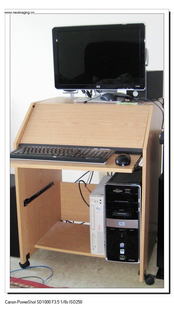 Computer desk for sale 2008_f10