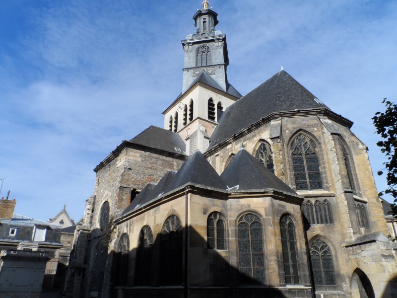 Reims, le palais du Tau, l'abbaye Saint remi, la ville. Sam_0724