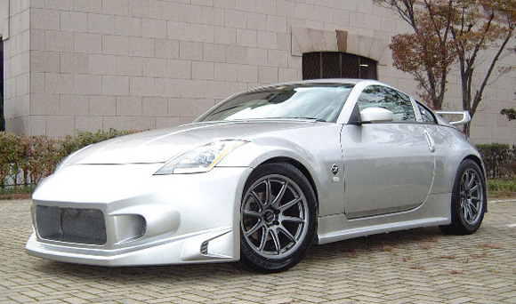 350 Z du monde Z33-f110