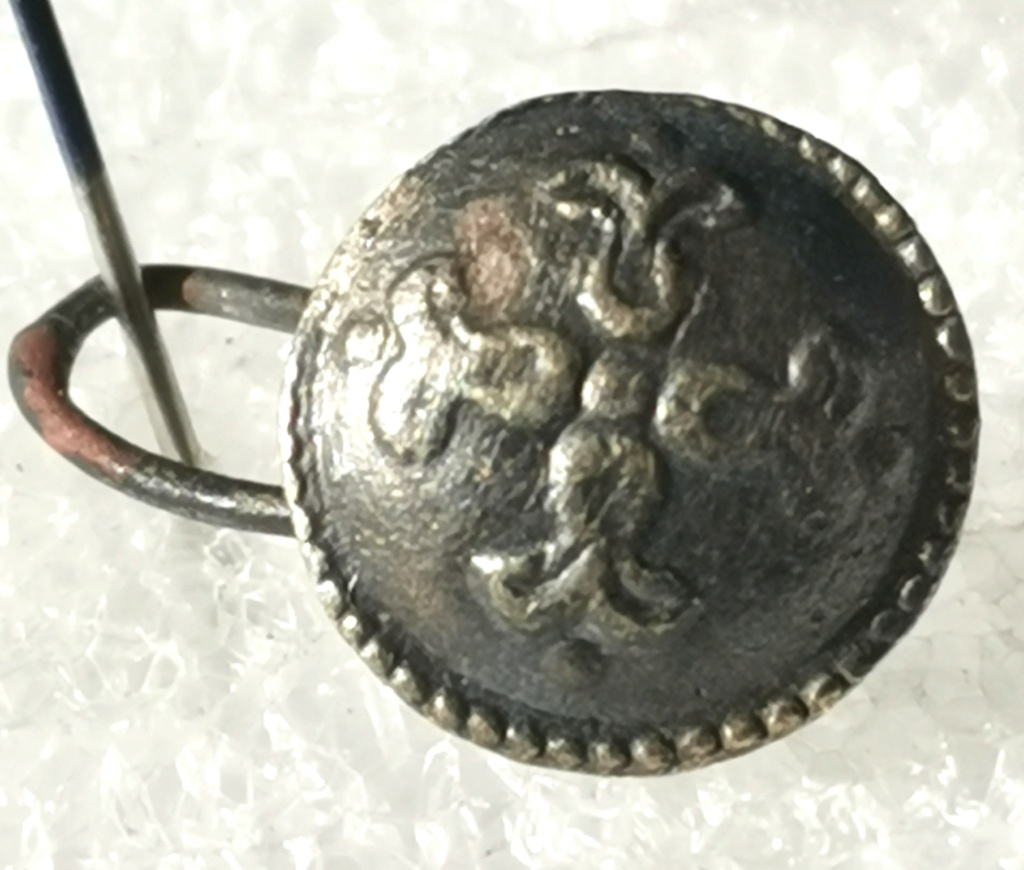 Botón Cruz de Pelayo o de la Victoria, tipo S10. Bvb_211