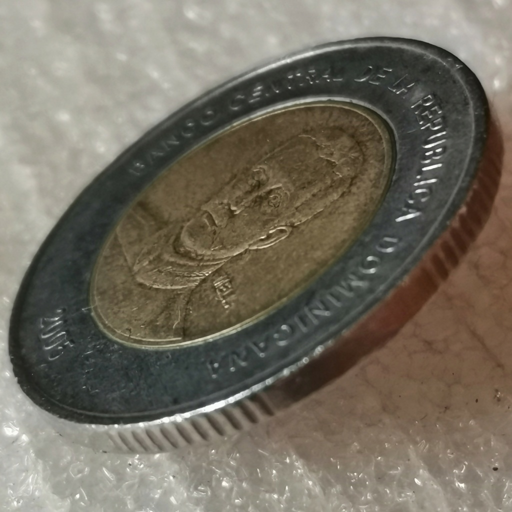 República Dominicana 10 pesos 2.005. Z_214