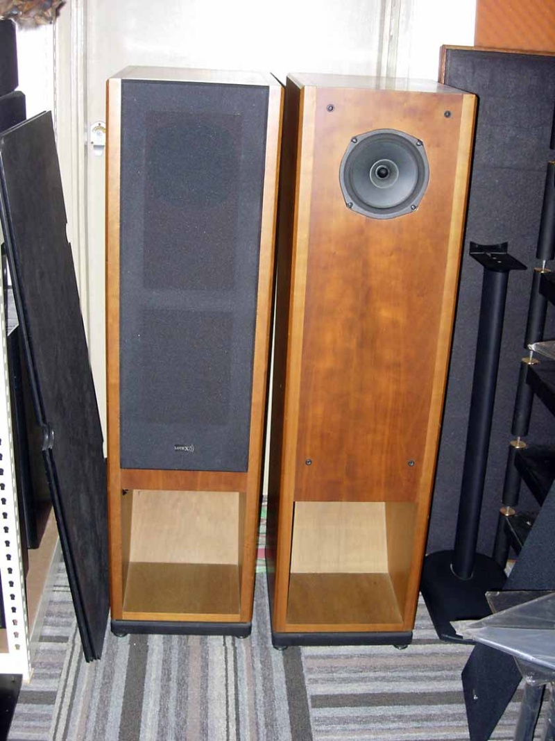 Loth-x Stander 1 floorstand speaker (Used) Loth-x10