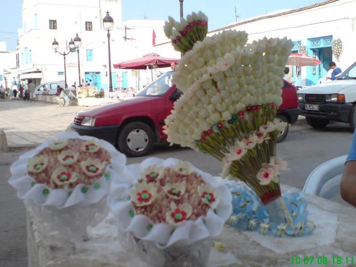 Les vêtements traditionnels en Tunise! 52660810