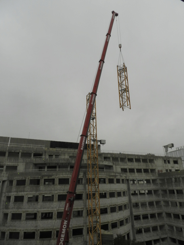 Montage d'une grue Paris_25