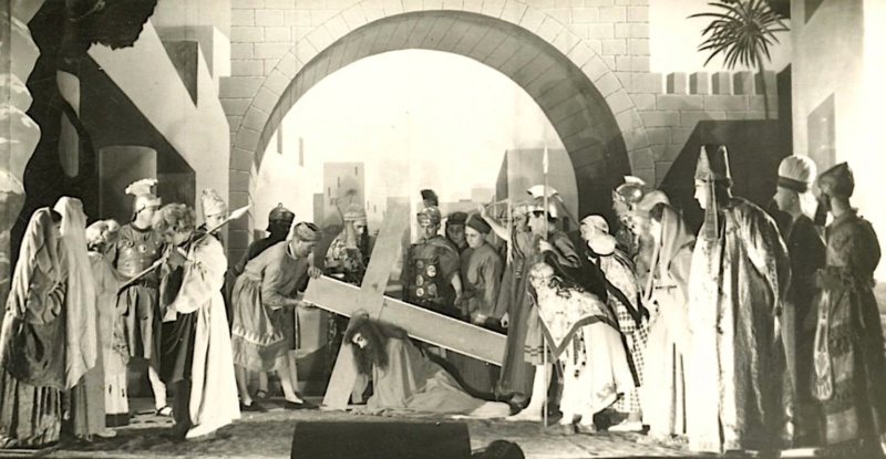 La pièce de théâtre "La Passion du Christ" jouée au Bourgneuf-la-Forêt Passio17