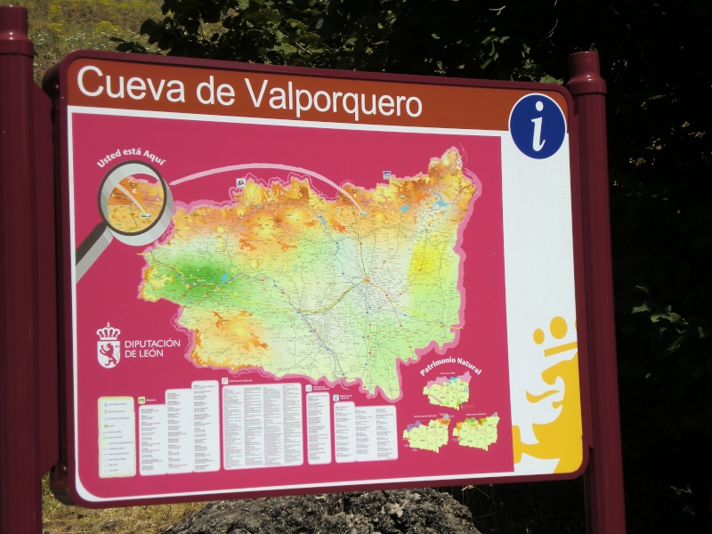 Cueva de Valporquero. 8 agosto Cimg0210