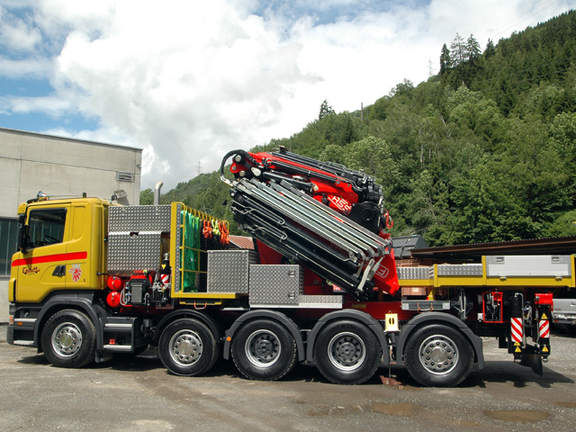 Camions-bras de forte capacité en Suisse - Page 9 Caduff12