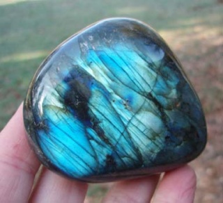 Labradorite Labrad10