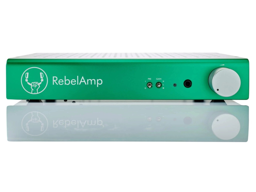 Rebel Audio - Class A Headphone Amp - 1 Watt su 32 Ohm - su specifiche open source AMB Laboratories Rebela10