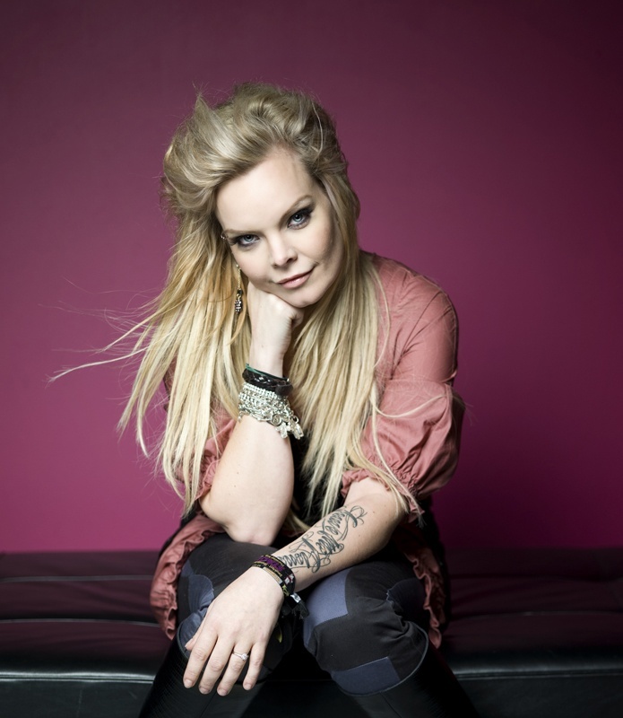 Share your pictures of Anette Olzon - Page 3 410