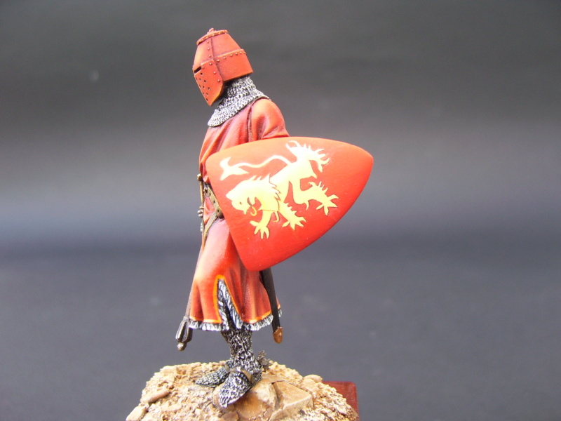 Chevalier du XIIIème siècle - Romeo Models - 54 mm 100_7213