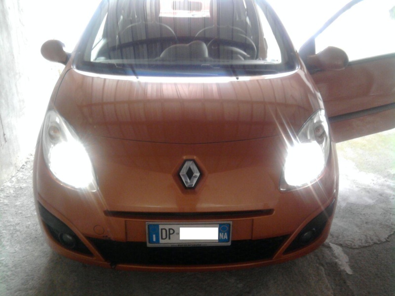 la mia twingo... 1.2 8v 60CV - Pagina 2 Luci_n10