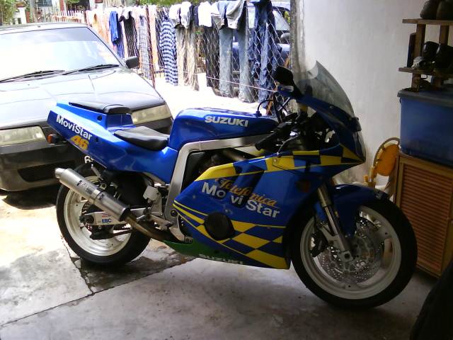 Suzuki GSXr400rr untuk dijual!!!!