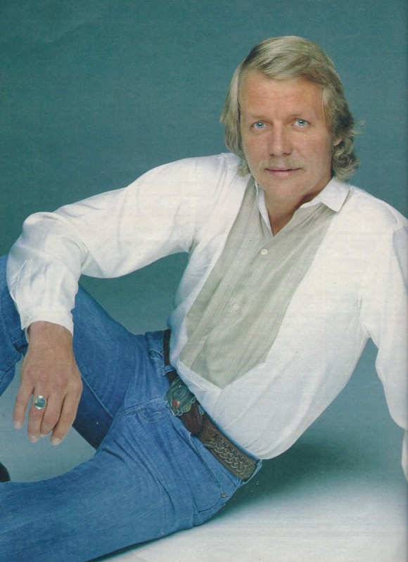 david - Photo de David Soul - Page 6 Dsoul_10