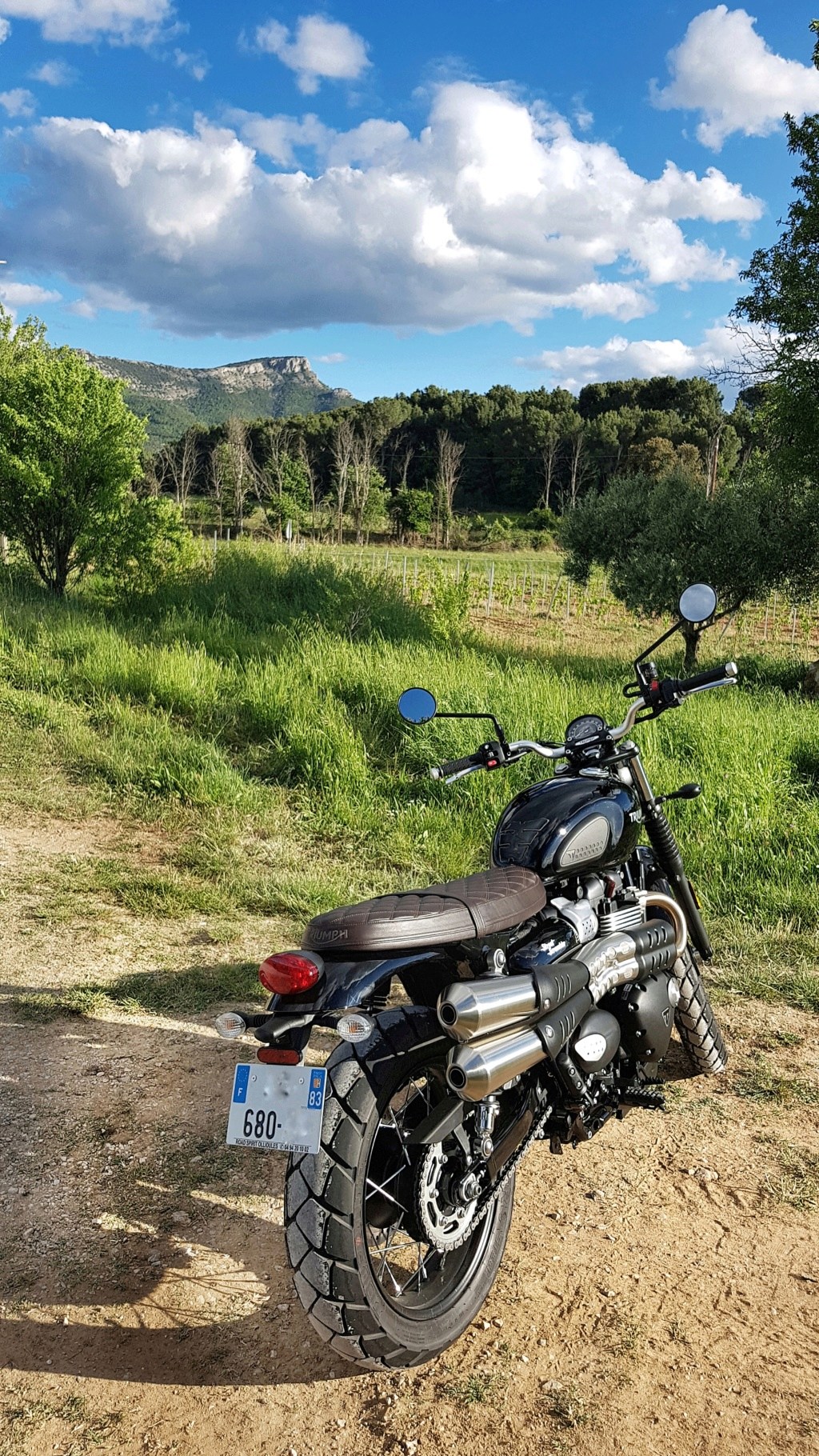 Un Scrambler en Provence  20190510