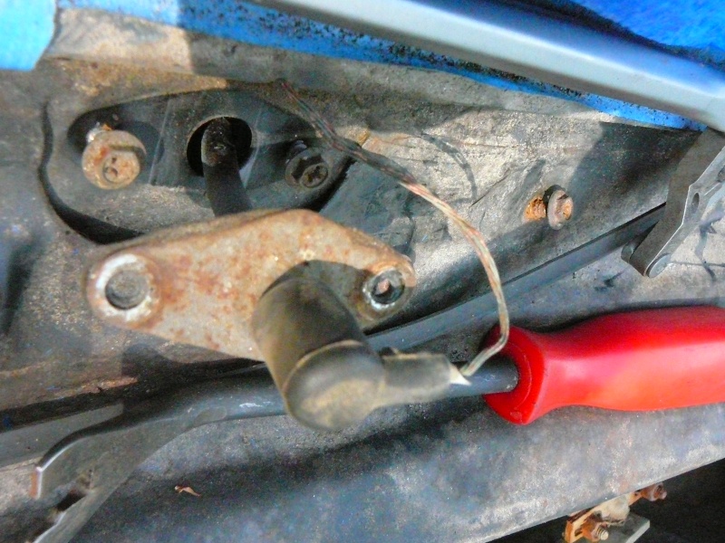 Intergral Windshield Antenna