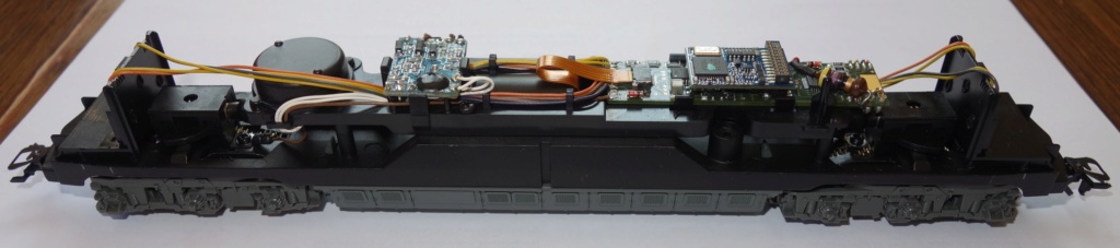 boite marklin SNCF n° 26608 - Page 2 Dsc01615