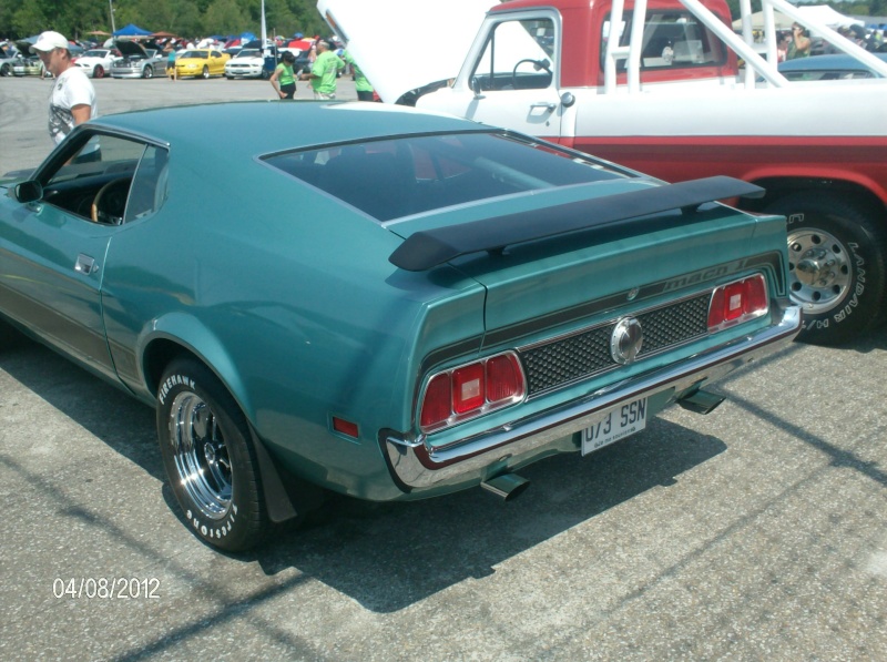 17e Super Ford Show de Montréal Mustang à Sanair le 4 août 2012 Hpim5027