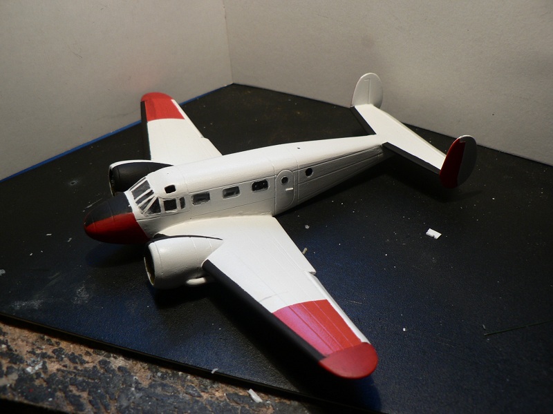 [Encore] Beechcraft C-45 Expeditor - Page 2 10-210