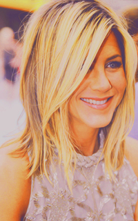 Jennifer Aniston 0416