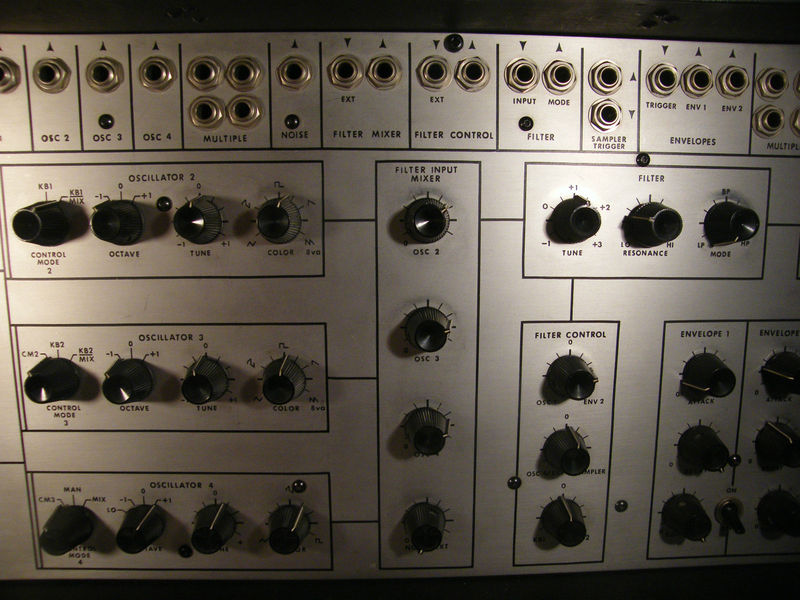 Electronic Music  Laboratories (E.M.L) Kgrhqr11
