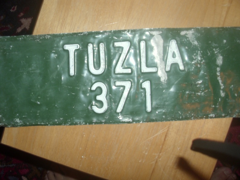 Bosnian Serb Vehicle License Plate 00712