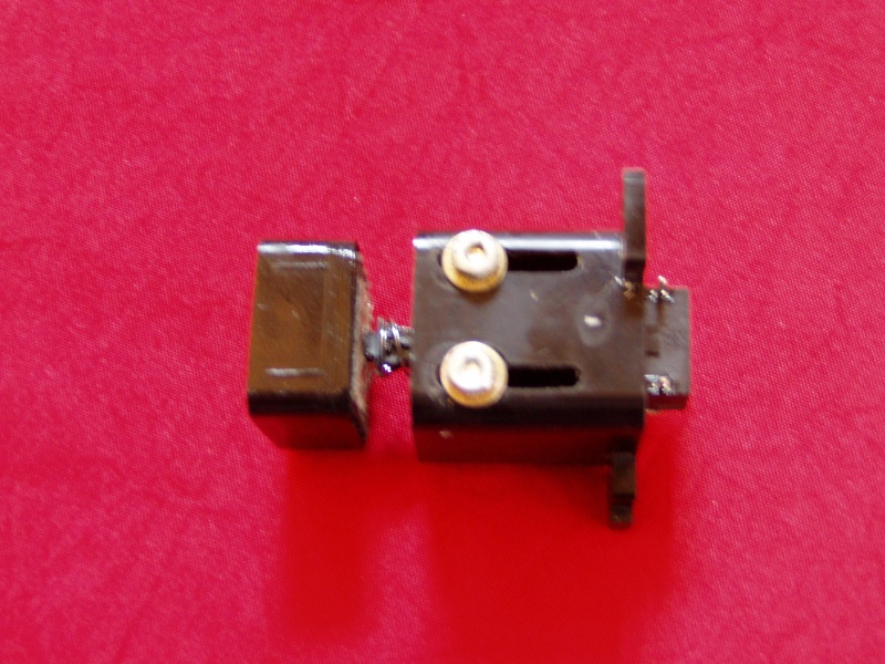 Un interrupteur à pas cher P7200016