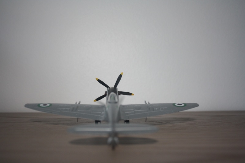 Supermarine Spitfire Mk22 Airfix Img_4212