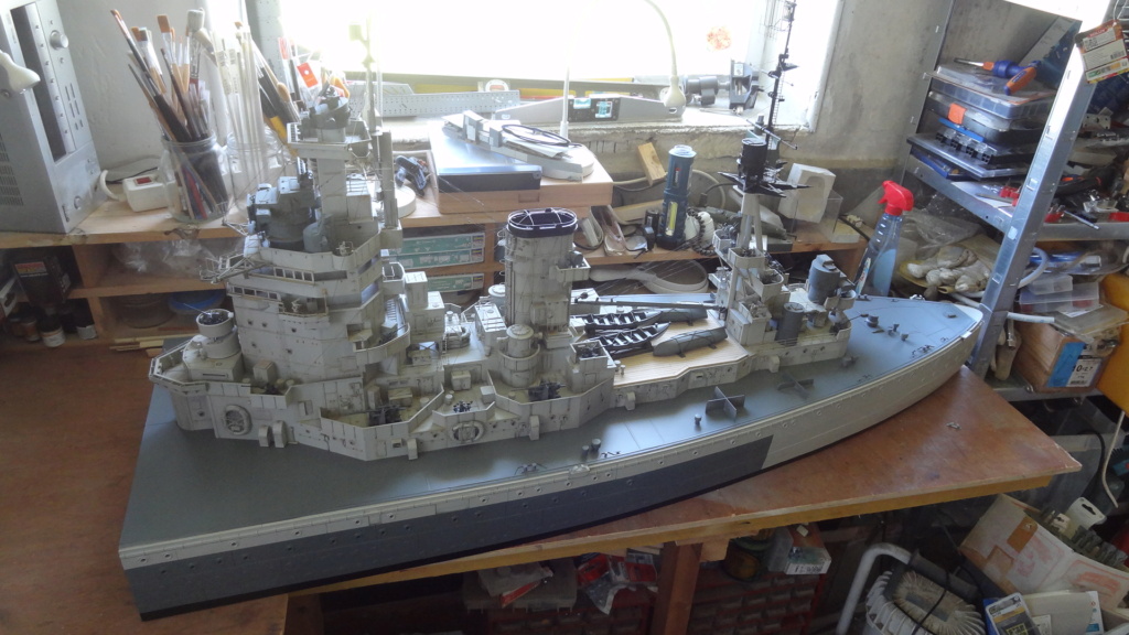 Des nouvelles d'un HMS Rodney au 1/72° - Page 7 Dsc08119