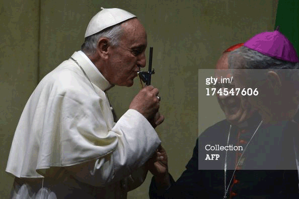 Le nouveau Pape François serait-il le Faux-Prophète annoncé par le "Livre de l'Apocalypse" ? - Page 47 Image011
