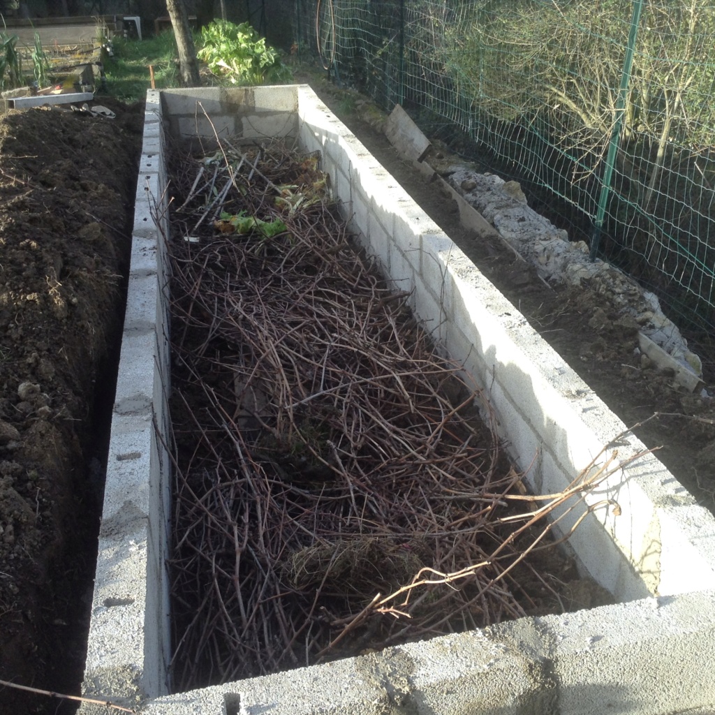 Jardinage en permaculture "lasagnes" Image254