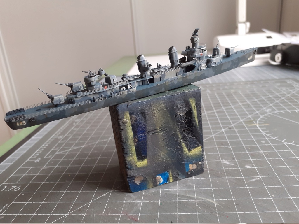 Premier rôle à Guadalcanal - USS Fletcher DD-445 (Tamiya 1/700) - Page 4 20202891